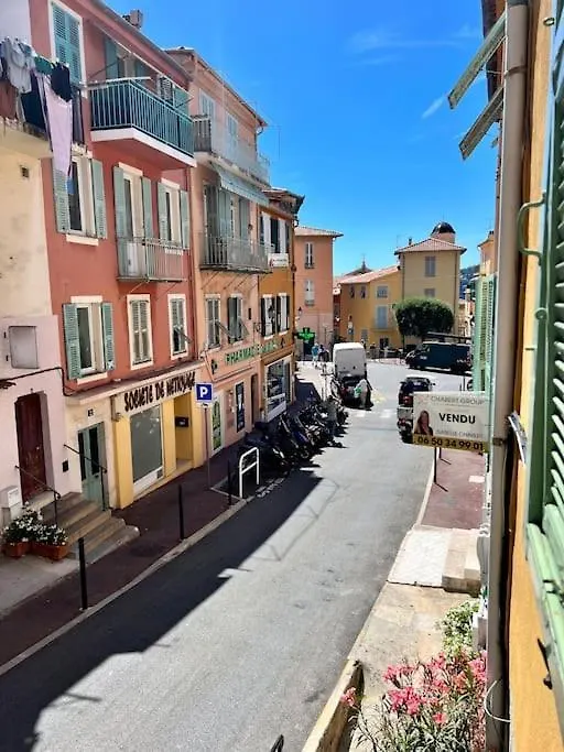 Appartement De Charme Au Coeur De La Vielle Ville Villefranche-sur-Mer 0*,  France